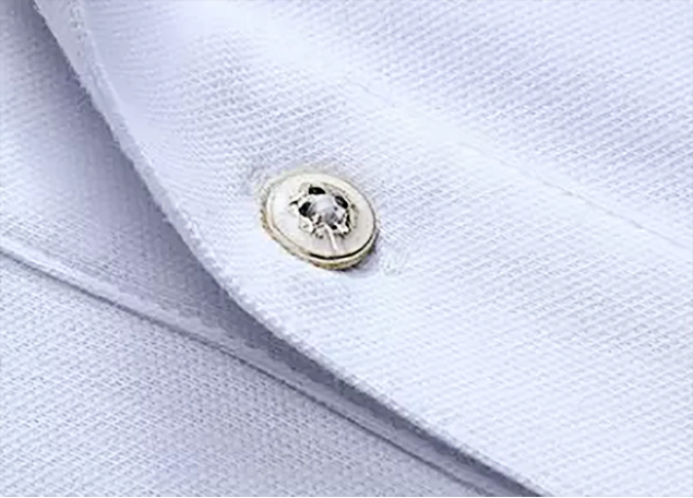 Attaching Buttons To A Shirt/Polo shirt Attaching Buttons To A Shirt/Polo shirt